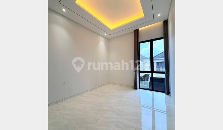 Rumah Mewah 2 Lantai, Modern Minimalist di Manyar Surabaya 2