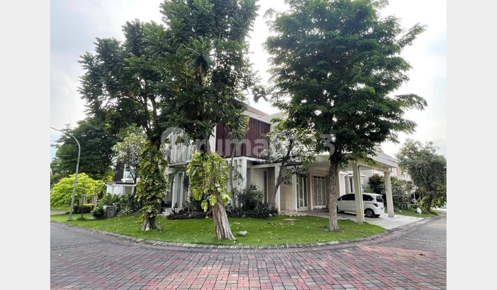 Rumah Minimalis dan Strategis di The Mansion, Pakuwon Indah Sby Rumah Minimalis dan Strategis di The Mansion, Pakuwon Indah Sby