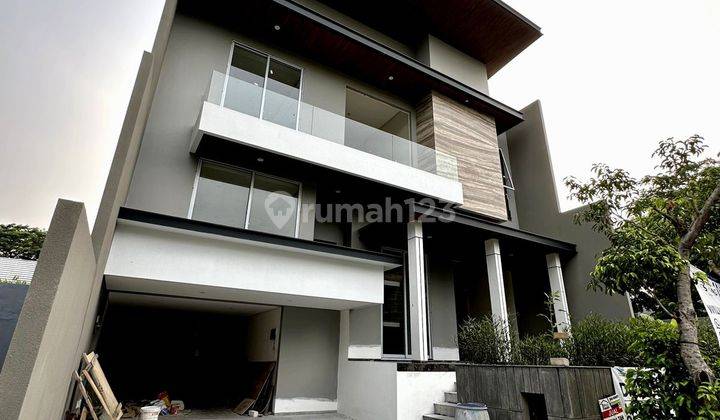 Luxury House Modern Citraland Utama Dekat Pakuwon Mall Sby Barat  1