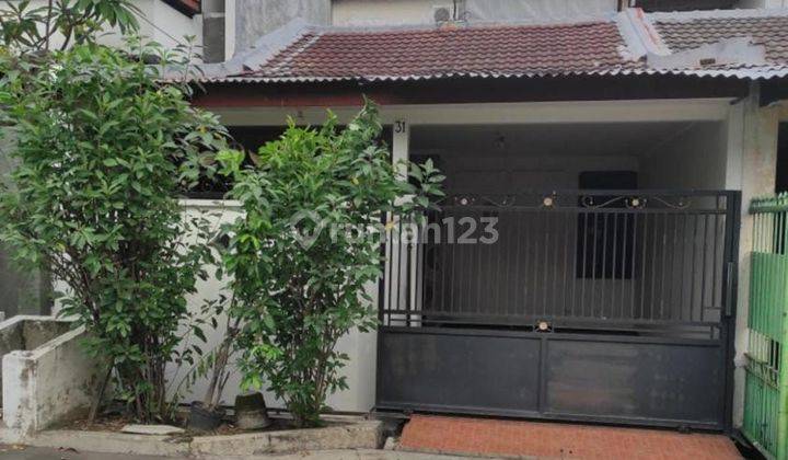 Dijual Rumah Siap Huni, Semi Furnish, Babatan Pantai, Surabaya 1