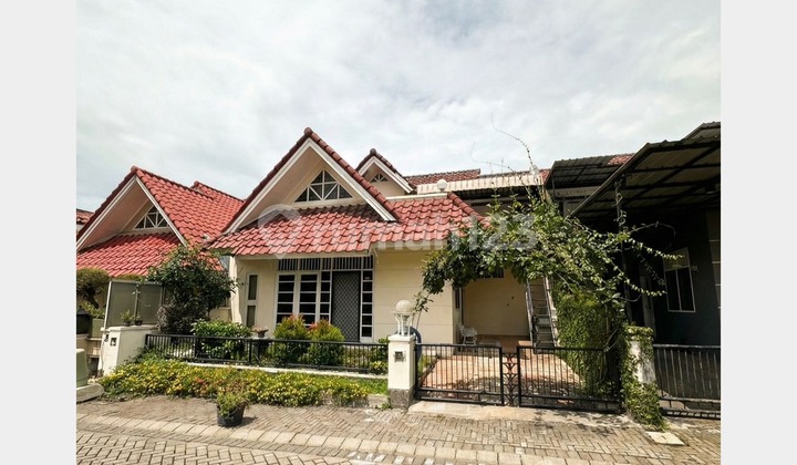 Rumah Bagus Puolll 1 Lantai, Ciamiiik di Citraland, Surabaya