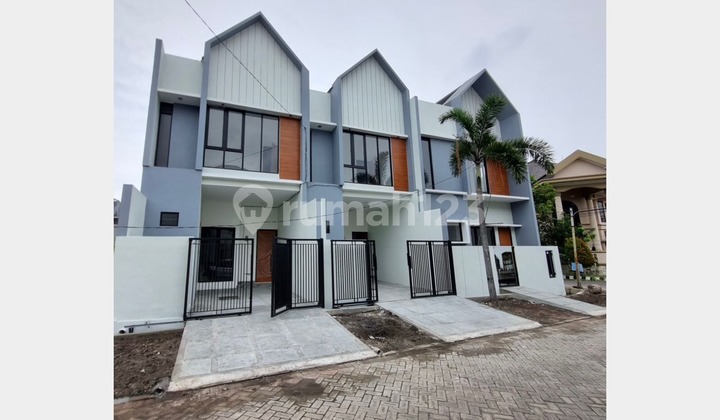 New Beautiful & Strategic House Near Univ. Ubaya, Prapen Indah, Sby New Beautiful & Strategic House Near Univ. Ubaya, Prapen Indah, Sby