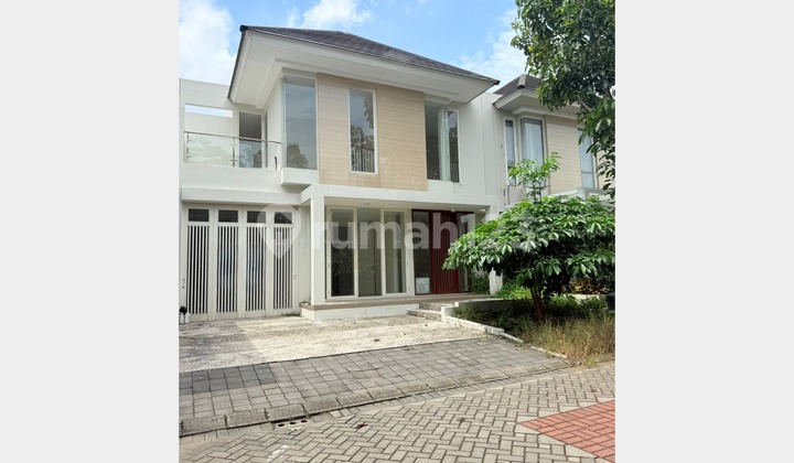 Rumah Baru di Citraland Utama, Dekat Pakuwon Mall, Surabaya