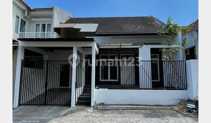 1-story house, Nice & Affordable, Strategically located near G-Walk, Citraland, Surabaya.