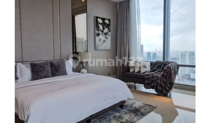 Available Raffles Residence, Kuningan, 4 + 1 Bed - Size 475 Sqm, Best Layout And Spacious Master Bedroom With Luxurious Interior Design 2