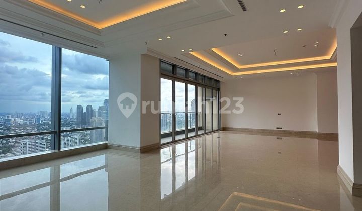 RAFFLES RESIDENCE, KUNINGAN, BRAND NEW, 4 + 1 BEDROOM, SPACIOUS UNIT AND NICE LAYOUT, HIGH FLOOR, BISA KPA!