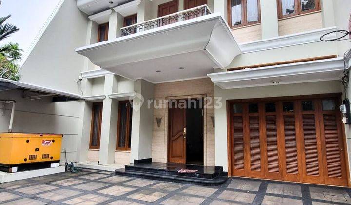 Rumah 2 Lantai Klasik Minimalis, Menteng, Jakarta Pusat, Kondisi Terawat Dan Siap Huni 1