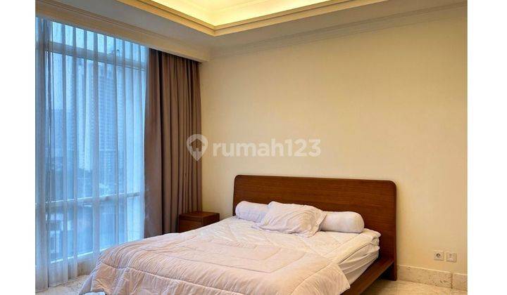 Botanica Tower 3, Simprug, Jakarta Selatan, 2 Kamar Tidur, Private Lift, Pool View, Kondisi Bagus Terawat 2