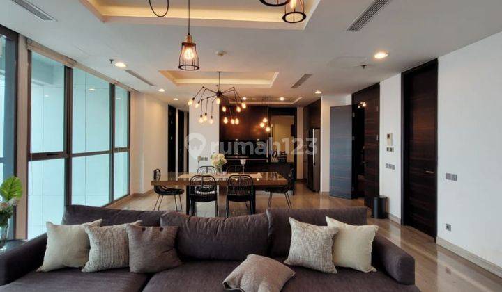 Rent Kemang Village, 4 BR + Maid, High Floor, Furnished 4