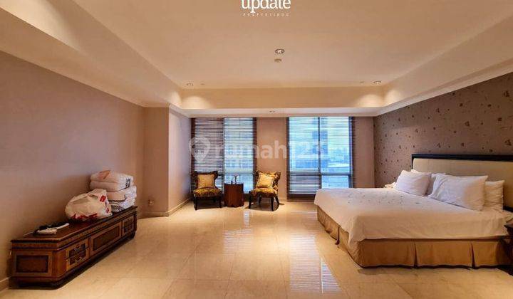 Sudirman Mansion, Scbd, 4 Br + Maid, 476 M2, Mid Floor, Furnished, Limited Unit, Good Condition 2