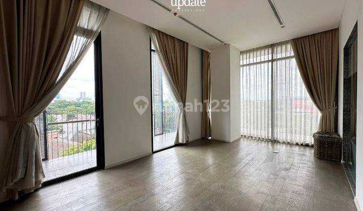 Senopati Suites, 3 Bedroom + Maid, 280 M2, City View, Semi Furnished, Spacious Unit, Big Balcony 2