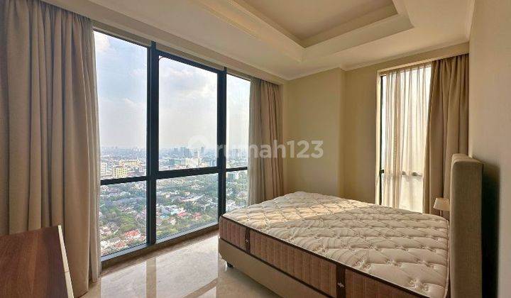 DISTRICT 8, SENOPATI, JAKARTA SELATAN, 2 BEDROOM PRIVATE LIFT, UNBLOCKING VIEW, HIGH FLOOR 2