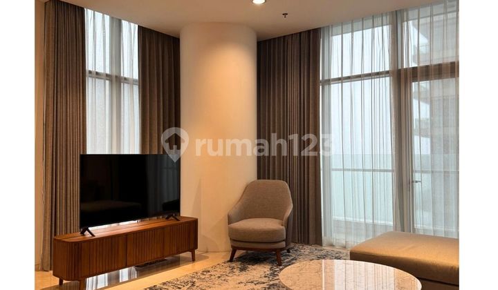 AVAILABLE VERDE TWO, SETIABUDI, TYPE 3 BEDROOM WITH PRIVATE LIFT, BALCONY, AND OPEN KITCHEN CONCEPT, RESORT ATMOSPHERE IN THE HEART OF THE CITY, QUIET LOCATION AND PET-FRIENDLY COMPLEX