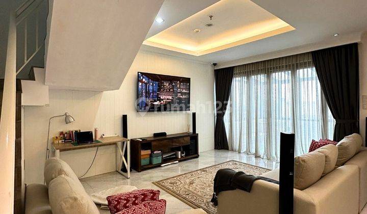 Townhouse Diatas Mall Thamrin City, Cosmo Park Residence, Jakarta Selatan, Kondisi Siap Huni Dan Sudah Furnsihed 1