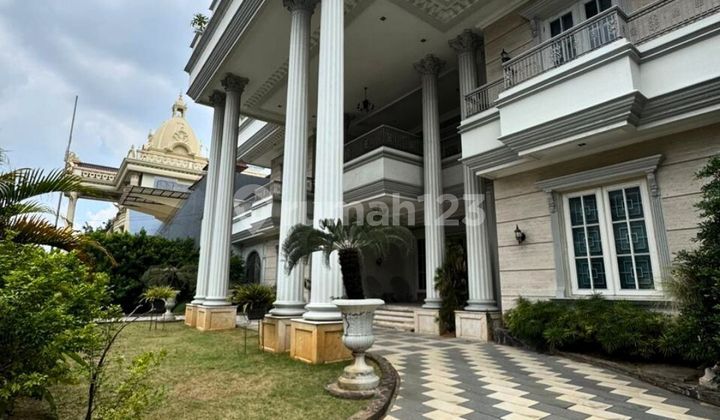 LIMITED LUXURY HOUSE AMERICAN CLASSIC DALAM KOMPLEKS LINGKUNGAN TERELIT DI SUNTER, LAYOUT KOTAK, LUAS TANAH 2078 SQM LIMITED LUXURY HOUSE AMERICAN CLASSIC DALAM KOMPLEKS LINGKUNGAN TERELIT DI SUNTER, LAYOUT KOTAK, LUAS TANAH 2078 SQM