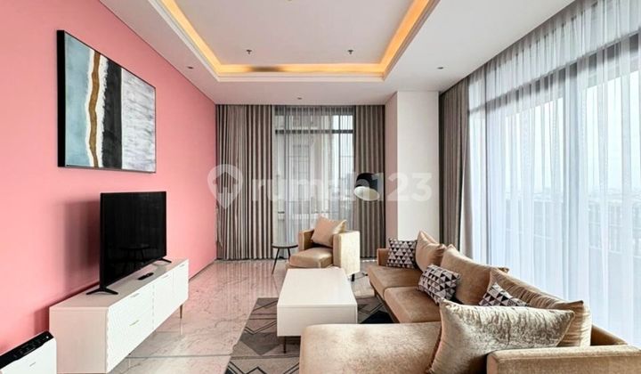 On The Market Senopati Suites Tower 3, 3 Bedroom - 287 Sqm, Spacious Balcony With Private Lift, Furnished Condition On The Market Senopati Suites Tower 3, 3 Bedroom - 287 Sqm, Spacious Balcony With Private Lift, Furnished Condition