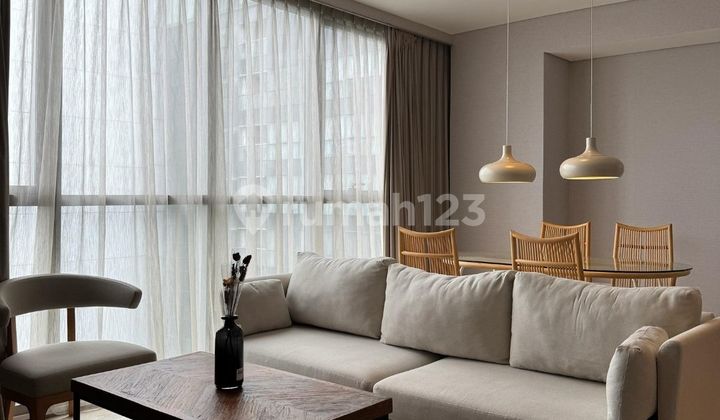 CIPUTRA WORLD 2 JAKARTA THE ORCHARD, KUNINGAN - 2 BEDROOMS - SIZE: 105 SQ M - HIGH FLOOR - FURNISHED