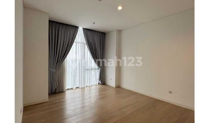 VERDE TWO SETIABUDI, 3 BEDROOM SIZE 211 SQM, UNFURNISHED, SPACIOUS BALCONY WITH OPEN KITCHEN 2