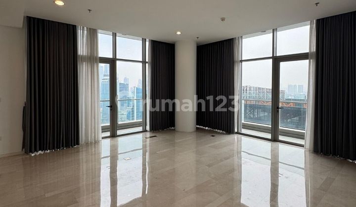 VERDE TWO SETIABUDI, 3 BEDROOM SIZE 211 SQM, UNFURNISHED, SPACIOUS BALCONY WITH OPEN KITCHEN