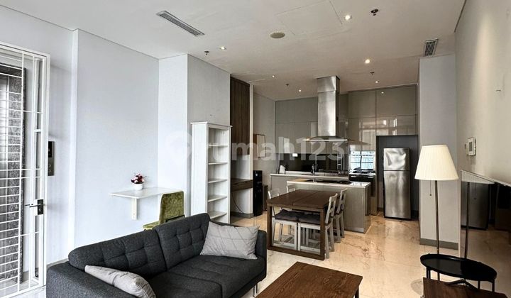 SENOPATI SUITES, SENOPATI - 2 BEDROOMS + MAID'S ROOM - 150 SQ.M - MID FLOOR - FURNISHED - LARGE BALCONY - SUDIRMAN VIEW - PET FRIENDLY