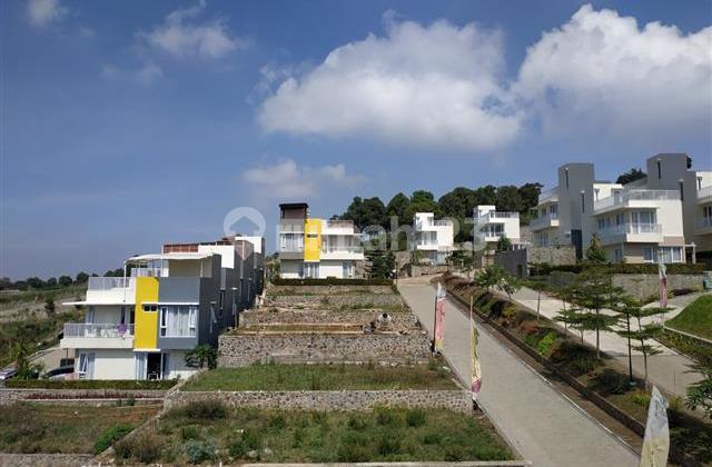 Rumah Baru 2 Lantai View Gunung Kota Di Cisarua Bandung, Bandung 14