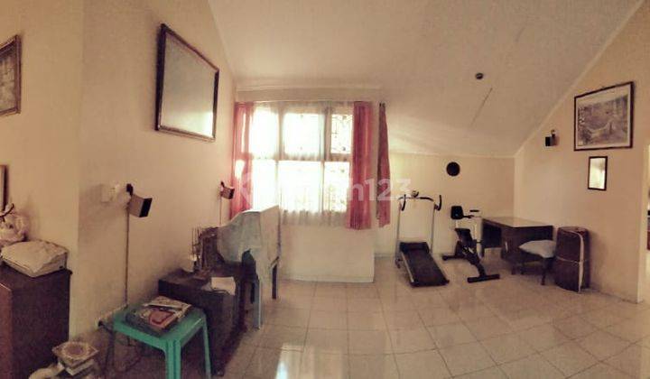 Rumah 2 Lantai Lokasi Strategis Di Gatot Subroto Bandung 4