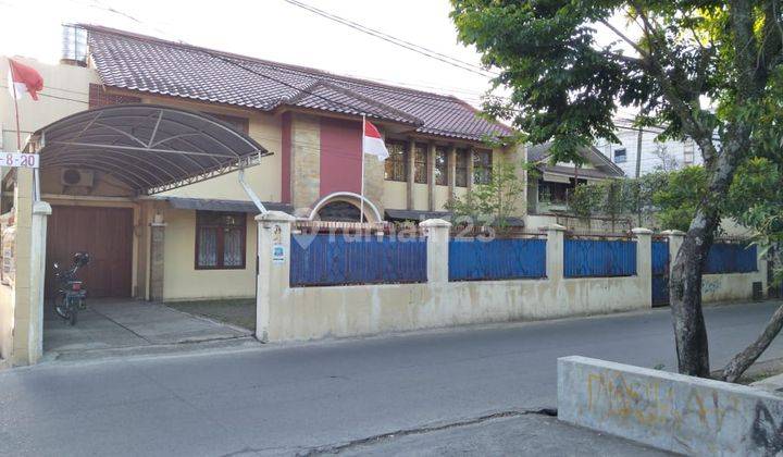 Rumah 2 Lantai Lokasi Strategis Di Gatot Subroto Bandung 6