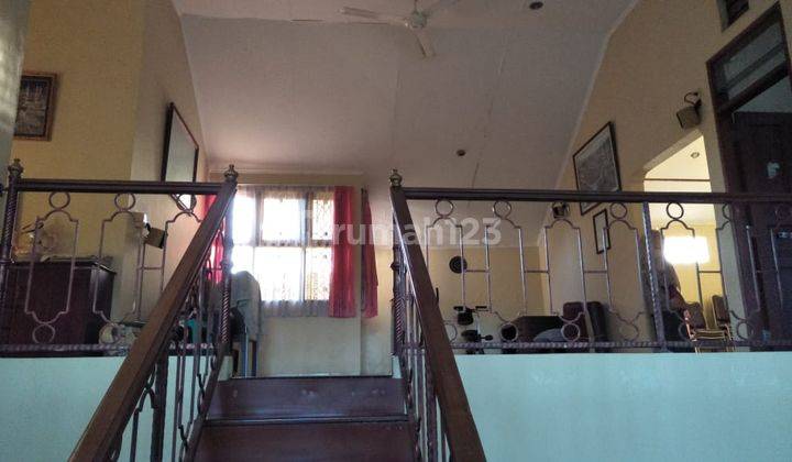 Rumah 2 Lantai Lokasi Strategis Di Gatot Subroto Bandung 8