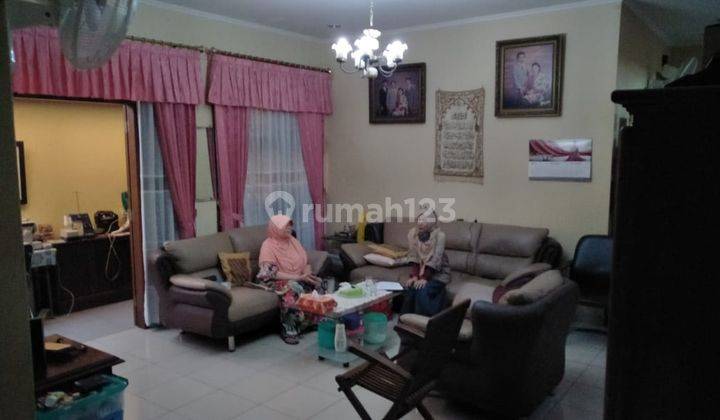 Rumah 2 Lantai Lokasi Strategis Di Gatot Subroto Bandung 11