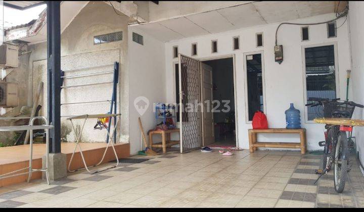 Di Jual rumah Medang Indah, dekat Gading Serpong, Tangerang 1