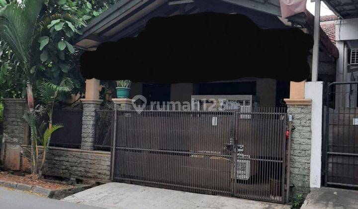 Rumah 1, 1/2 lt, di Jalan Raya Palem, Duri Kosambi, Jakarta Barat 1