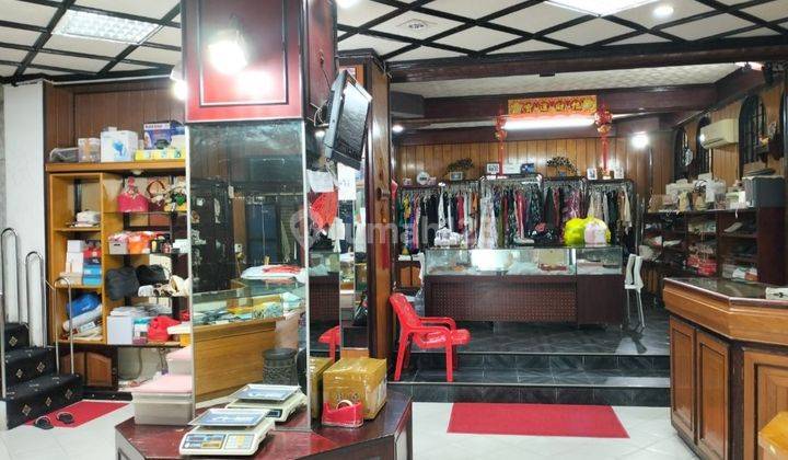 Ruko mewah 5 lt, di Jalan Boulevard Ahmad Yani, Balikpapan, Kalimantan Timur 2