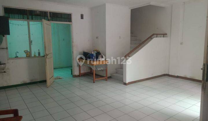 Di Jual Cepat Rumah 2 lt,  di Taman Palem Blok A, Jakarta Barat 2