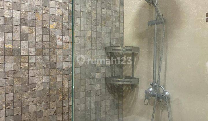 Apartemen Veranda 2 Kamar Tidur Semi Furnished, Jakarta Barat 2