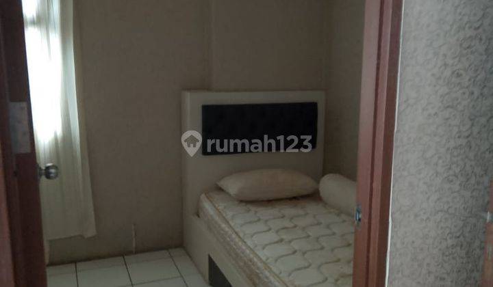 kamar tidur apartemen 2 br di kemang