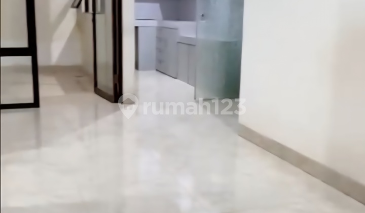 For Sale Fast 2-Story House in Echanta Cluster, Lavon, Svarna Sutera 2