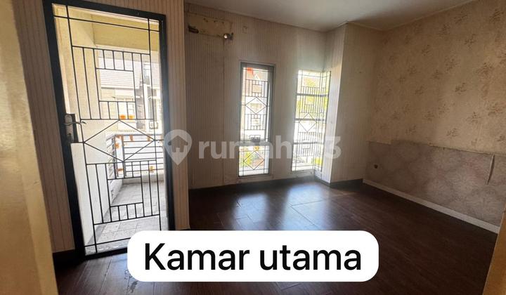 For Sale 2-Story Semi-Furnished House in Flourite Cluster, Gading Serpong, Tangerang 2