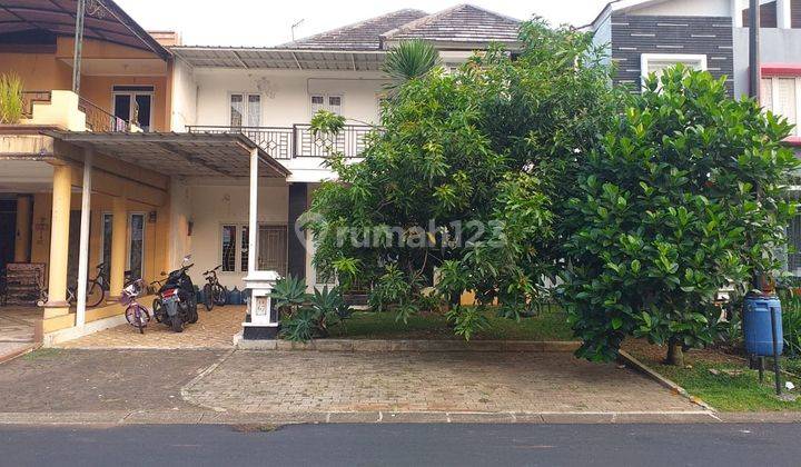 Rumah Besar di Cluster Favorit di Kota Wisata 7