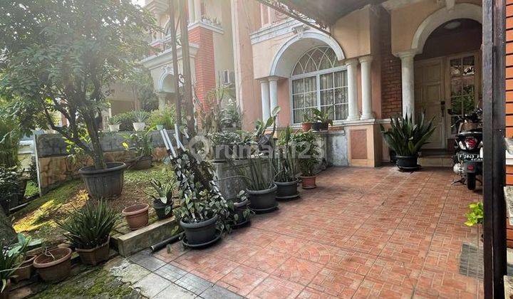 Rumah Mewah Ada Kolam Renang di Cluster Depan Kota Wisata 4