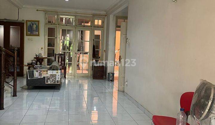 Rumah Mewah Ada Kolam Renang di Cluster Depan Kota Wisata 5