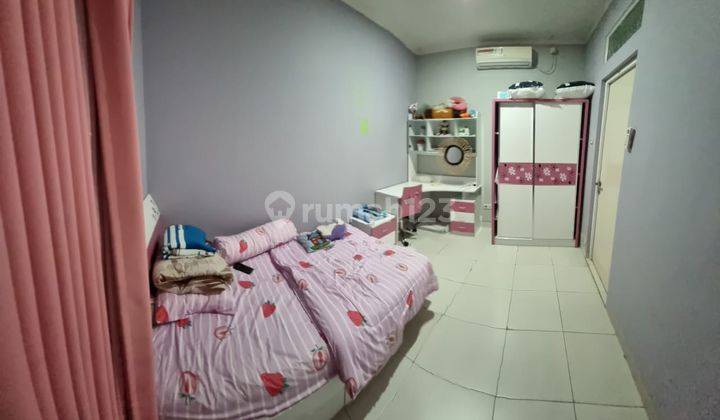Rumah Mewah Cantik di Cluster Favorit Kota Wisata 3