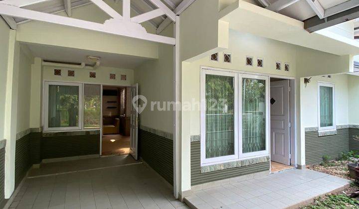 Rumah Cantik Asri Bagus Sekali di Villa Nusa Indah 2 2