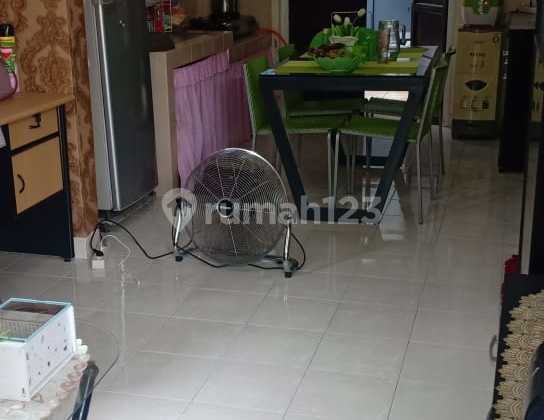 house with large land needs cheap renovation! in Cibubur Country Cikeas 2