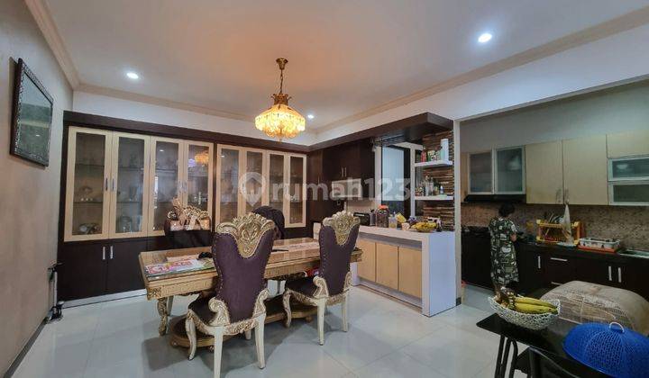 Dijual Cepat Rumah Mewah Siap Huni 2 Lt Posisi Hoek Legenda Wisata Cibubur 2