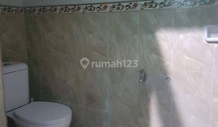 Ruko 4 Lantai Pinggir Jalan Raya Johar Baru JakPus 10.6M 15