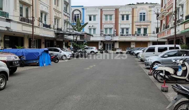 Ruko 3Lantai Dekat Akses Tol BSD-Bintaro Ruko Madrid 2.75M 3