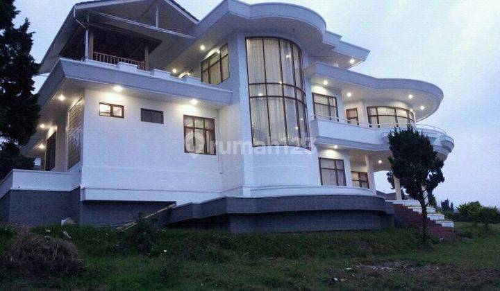 Lembang Bandung Rumah Villa Harga Terbaik Furnished 7.8M 1