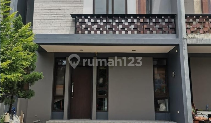 Regent Town Walking Distance to ICE Rumah Kost Hadap Selatan 2.1M Regent Town Walking Distance to ICE Rumah Kost Hadap Selatan 2.1M