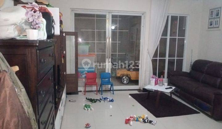 The Green Rumah Hoek Hadap Timur Open Nego 6.2M 7
