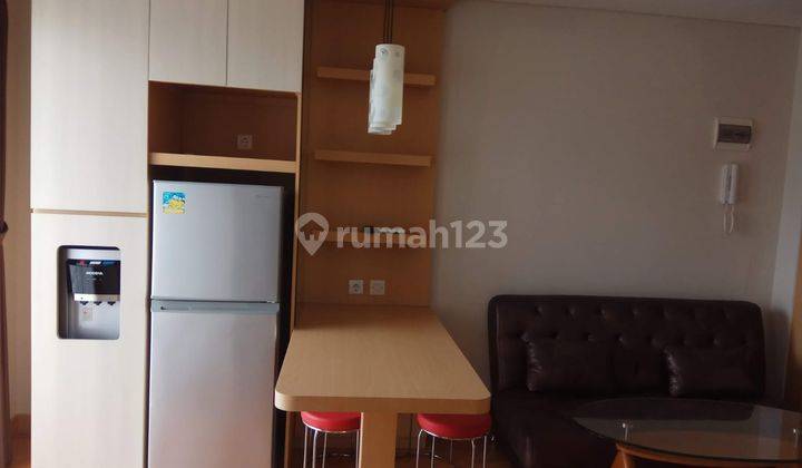 Saveria Apartemen Type 2BR Furnished Hadap Selatan 750jt 2